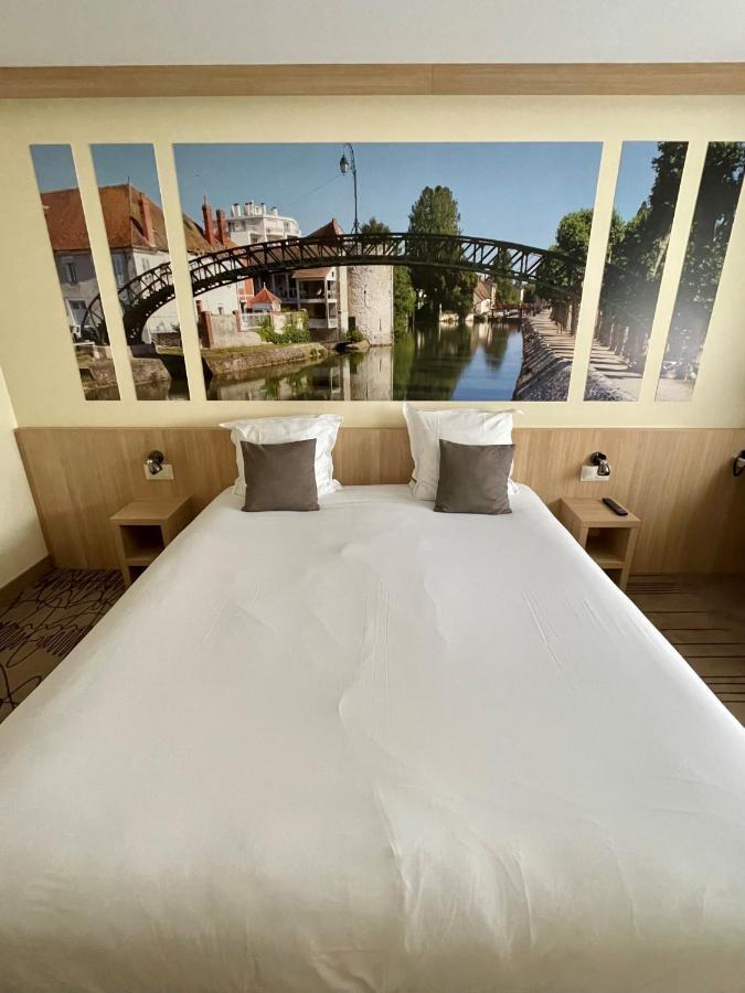 Brit Hotel Montargis Mormant-sur-Vernisson Exterior photo